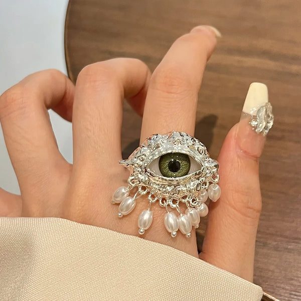 Vintage Devils Eye Victorian Ring