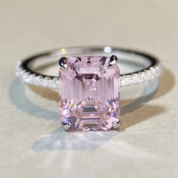 Elegant Aquamarine Silver Ring